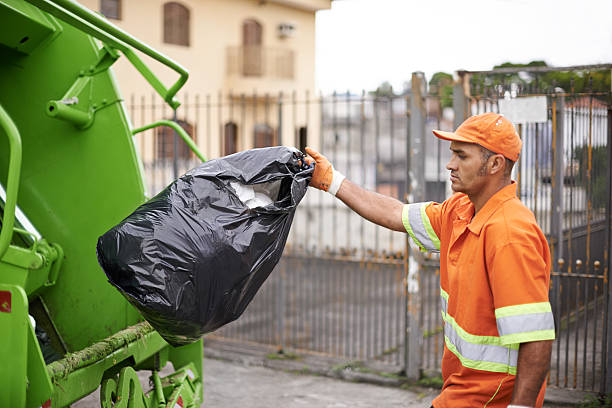 Best Construction Debris Removal  in Greencastle, IN